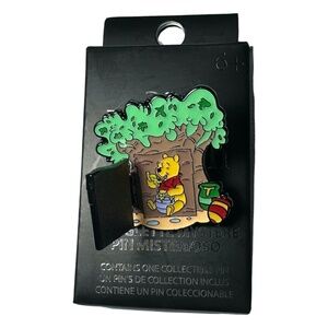 Loungefly Disney Winnie the Pooh Hinged House Blind Box Pin - Winnie the Pooh